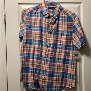 BRAND NEW. Nautica short sleeve collard shirt